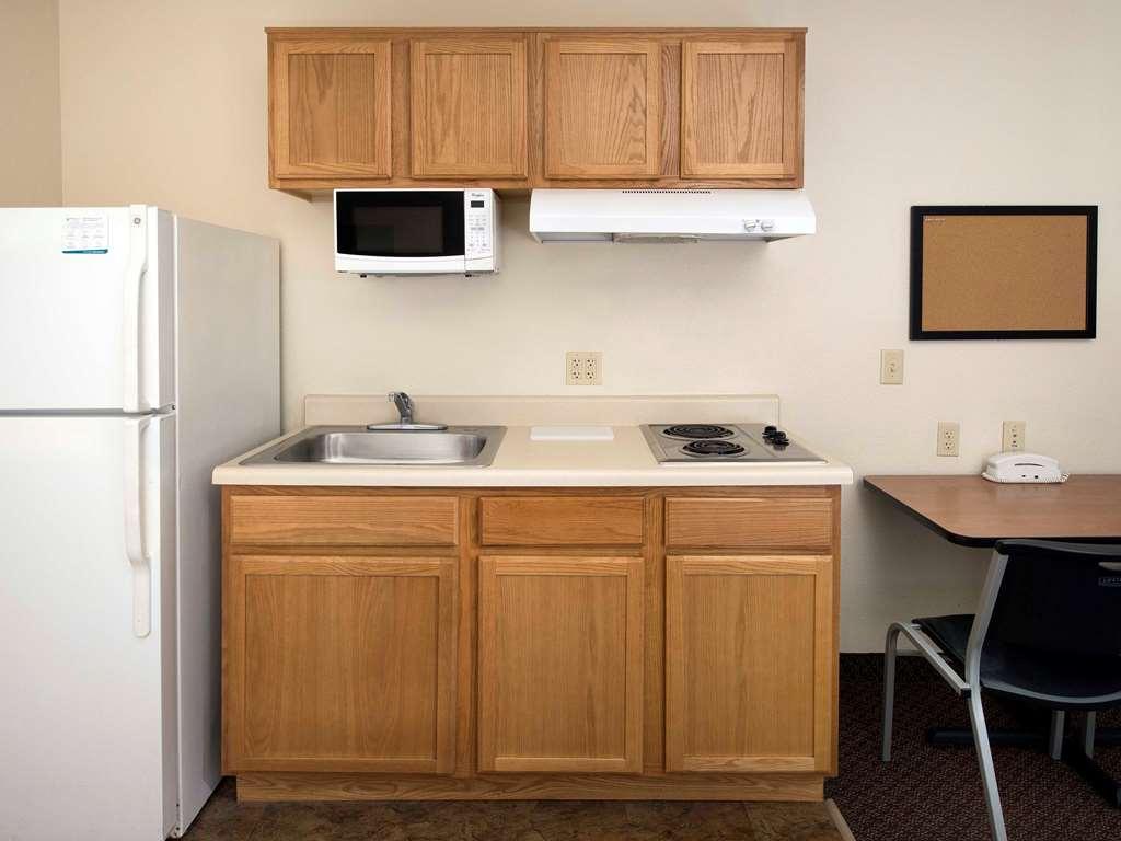 Woodspring Suites San Antonio Fort Sam Room photo